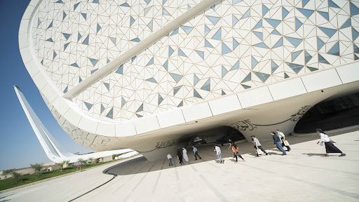 Study at HBKU campus imagery